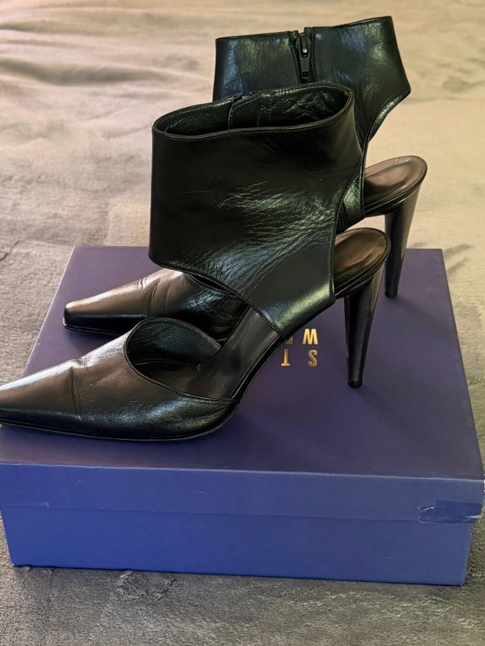 Stuart Weitzman Black Leather Slingback Heels – Designer Shoes Women's Size 10